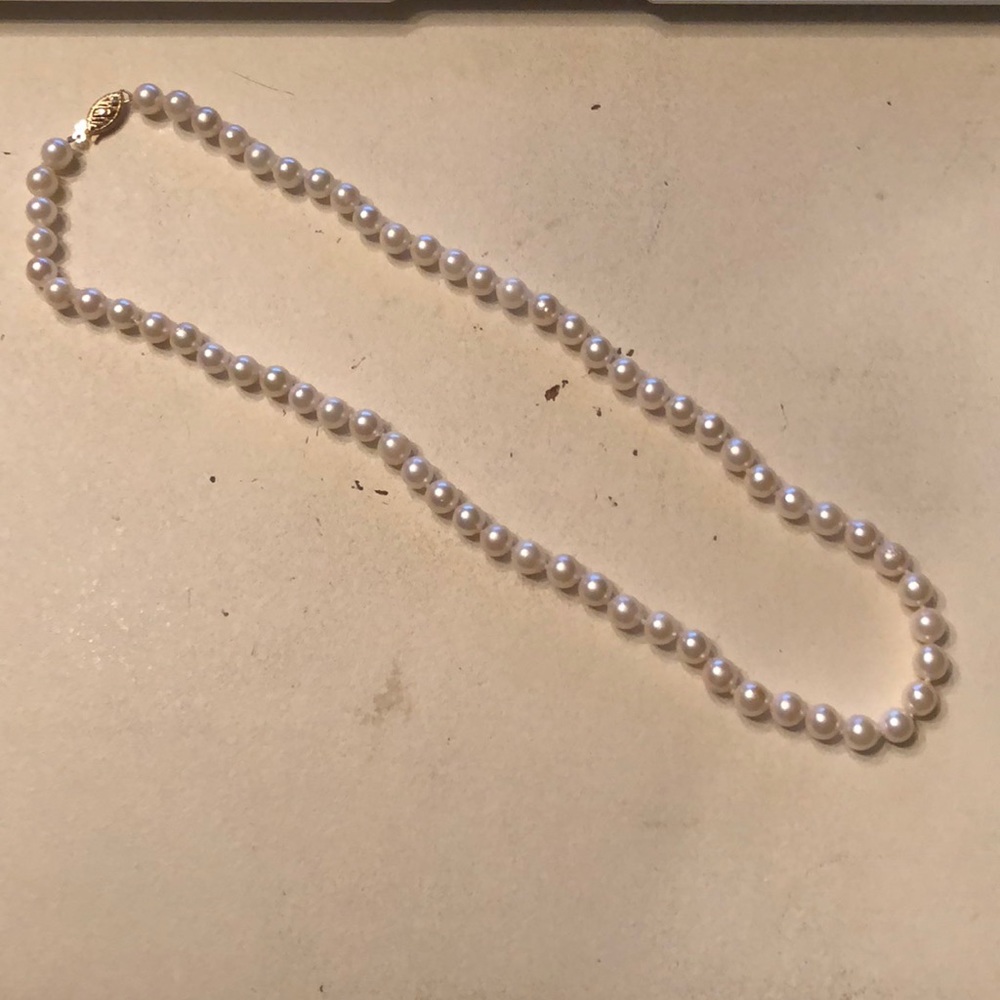 Pearl Necklace